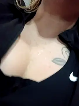 barbieinbondage7 online show from 04/25/26, 05:43