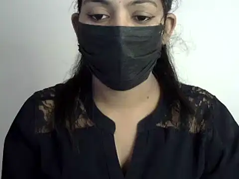 Snapshot of Reddy_Trisha chatting on 01/26/25, 10:55 Reddy Trisha online show from 01/26/25, 10:55
