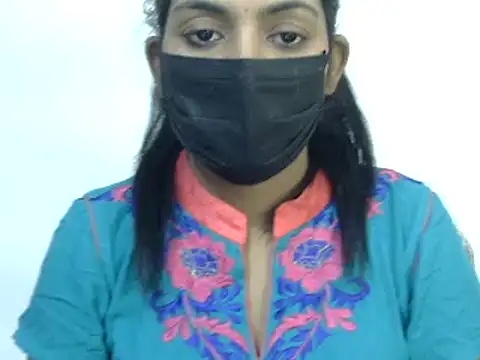 Snapshot of Reddy_Trisha chatting on 02/03/25, 02:13 Reddy Trisha online show from 02/03/25, 02:13