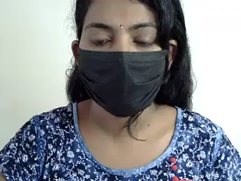 Snapshot of Reddy_Trisha chatting on 02/07/25, 04:06 Reddy Trisha online show from 02/07/25, 04:06