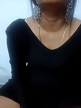 Snapshot of Vedha_Vedhika chatting on 03/09/25, 12:10 Vedha Vedhika online show from 03/09/25, 12:10