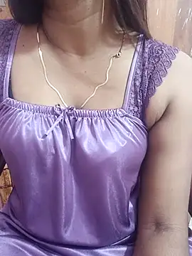 Snapshot of Vedha_Vedhika chatting on 09/10/25, 08:47 Vedha Vedhika online show from 09/10/25, 08:47