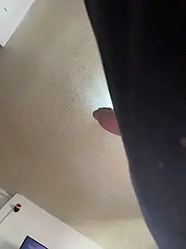 paullliliu online show from 09/29/25, 10:03