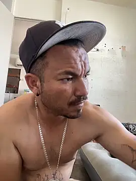 paullliliu online show from 07/01/26, 07:02