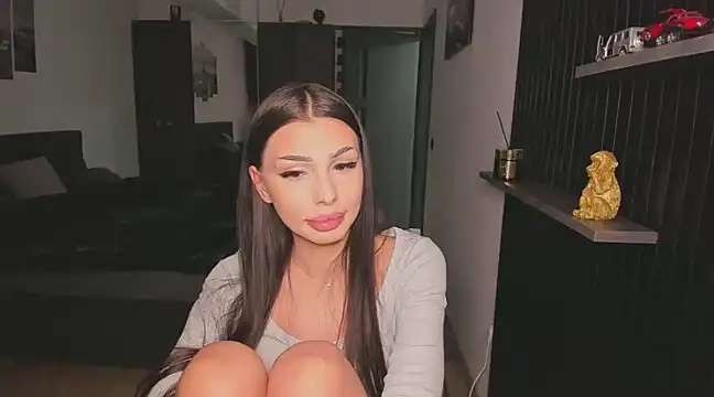 HelenShawn online show from 01/24/25, 01:35