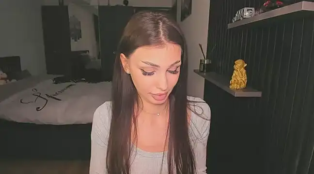 HelenShawn online show from 01/30/25, 01:33