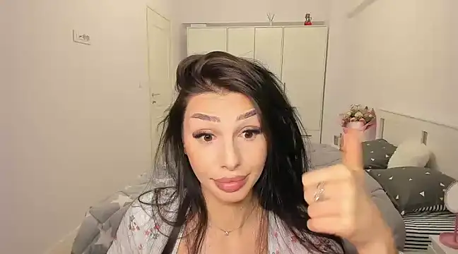 HelenShawn online show from 03/01/25, 02:15