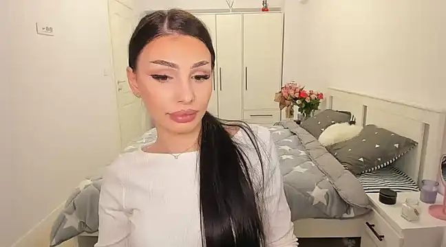 HelenShawn online show from 03/09/25, 10:30