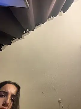 EllaEroticaX online show from 10/30/25, 05:24