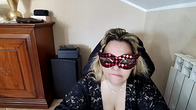 topina8 online show from 03/18/25, 09:52