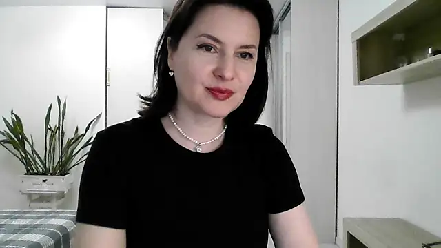 Victoria Glam online show from 09/19/25, 05:35