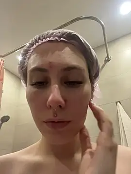 Molli Luv online show from 11/12/25, 06:52