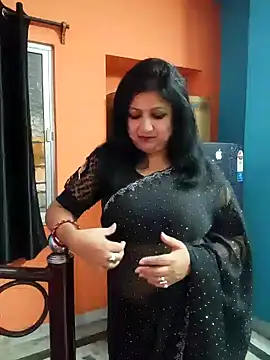 Snapshot of horny_lizia chatting on 02/15/26, 04:14 horny lizia online show from 02/15/26, 04:14