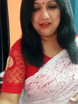 Snapshot of horny_lizia chatting on 02/18/26, 04:03 horny lizia online show from 02/18/26, 04:03