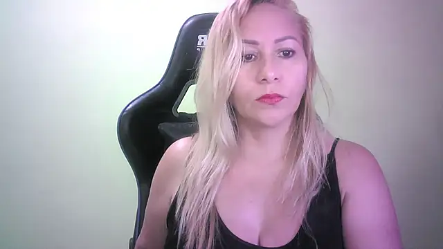 mariana0x online show from 11/20/25, 01:55