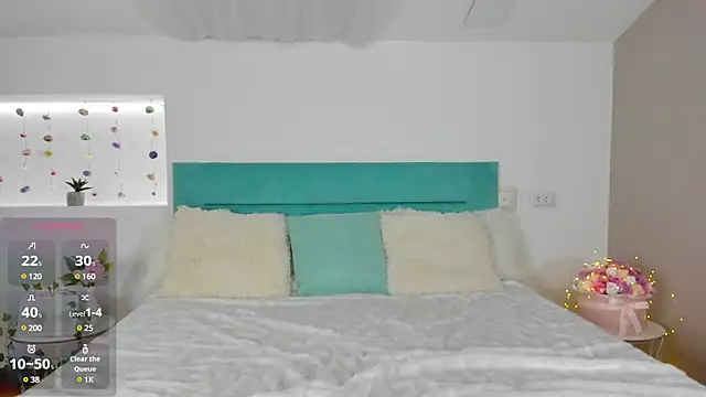 mars elina  online show from 02/25/25, 04:31