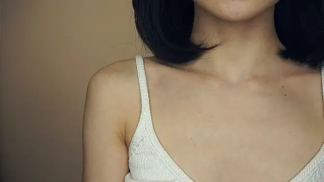 VeronaCritchlow online show from 02/15/25, 10:33