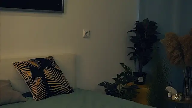 VeronaCritchlow online show from 02/21/25, 11:44