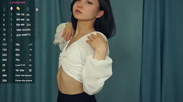 VeronaCritchlow online show from 03/06/25, 11:03