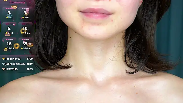 VeronaCritchlow online show from 03/21/25, 07:55