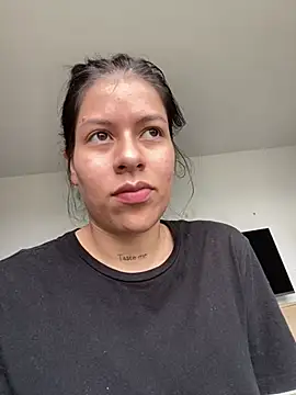 Hannah Jonhson online show from 07/03/26, 09:54