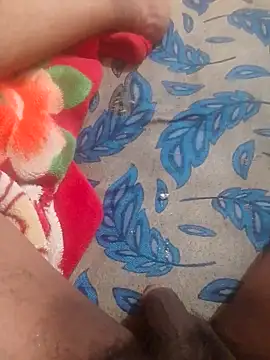 Snapshot of mhmia chatting on 11/03/25, 02:51 mhmia online show from 11/03/25, 02:51