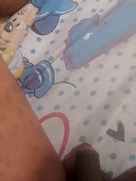 Snapshot of mhmia chatting on 11/17/25, 07:08 mhmia online show from 11/17/25, 07:08