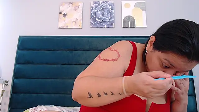 AmmyPike1 online show from 10/02/25, 12:23