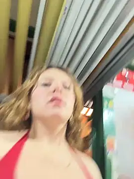 Snapshot of masmelorosa chatting on 09/28/25, 03:50 masmelorosa online show from 09/28/25, 03:50