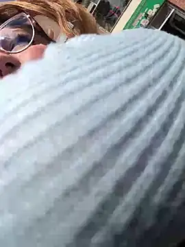 Snapshot of masmelorosa chatting on 11/20/25, 05:45 masmelorosa online show from 11/20/25, 05:45