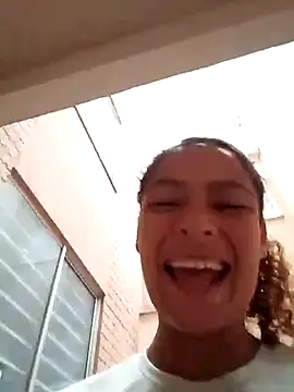 Zoedaniels online show from 02/22/25, 02:30