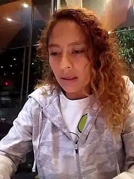 Zoedaniels online show from 03/02/25, 03:56