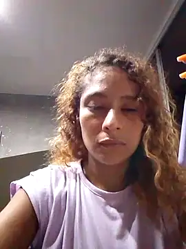 Zoedaniels online show from 03/22/25, 04:35