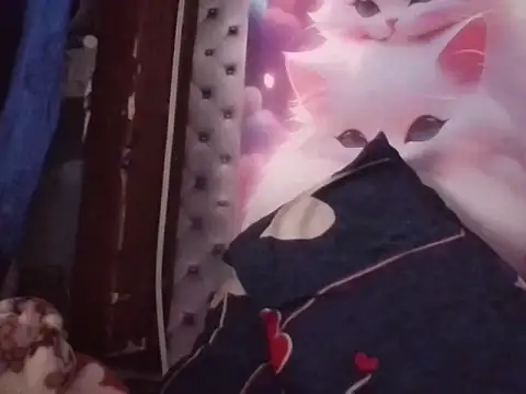 AKANSHA 7 online show from 11/17/25, 10:10