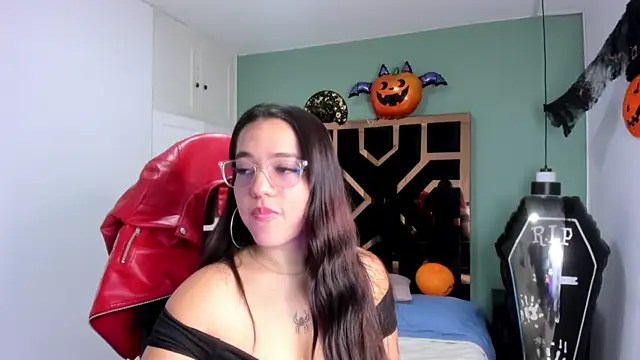 Billie Jhonson  online show from 10/27/25, 07:18