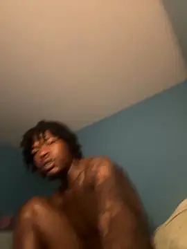 Snapshot of squirmxx10 chatting on 02/17/25, 07:58 squirmxx10 online show from 02/17/25, 07:58