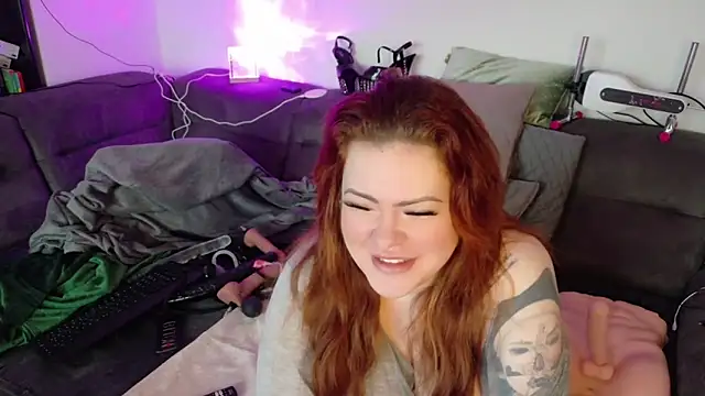 AnastasiaCumowa online show from 11/29/25, 09:01