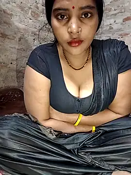 Simrandeshipp online show from 12/04/25, 11:13