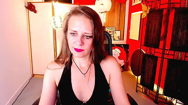 EmiliaBedy online show from 06/10/26, 09:19
