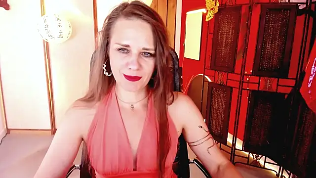 EmiliaBedy online show from 06/16/26, 09:23