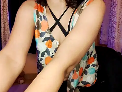 Aapsara  online show from 02/22/25, 08:09