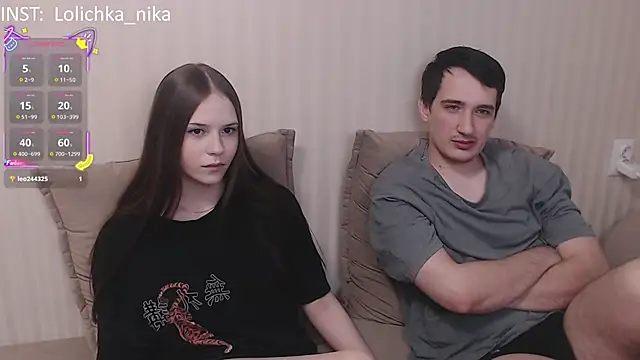 Snapshot of white-boo chatting on 10/25/25, 05:51 white-boo online show from 10/25/25, 05:51