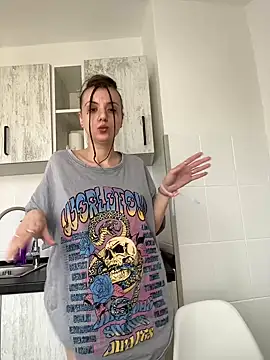 Snapshot of bunnythetailor chatting on 01/30/25, 07:50 bunnythetailor online show from 01/30/25, 07:50