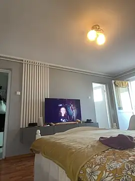 Snapshot of bunnythetailor chatting on 01/31/25, 01:34 bunnythetailor online show from 01/31/25, 01:34