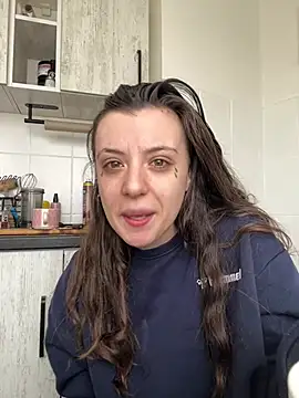 Snapshot of bunnythetailor chatting on 02/22/26, 08:46 bunnythetailor online show from 02/22/26, 08:46