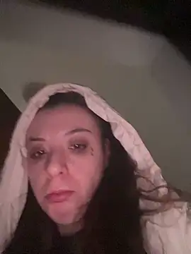 Snapshot of bunnythetailor chatting on 02/28/26, 08:37 bunnythetailor online show from 02/28/26, 08:37