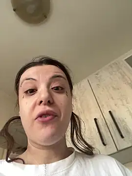 bunnythetailor online show from 03/14/26, 03:50