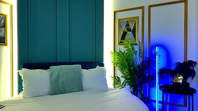 AylaPearl online show from 10/17/25, 06:43