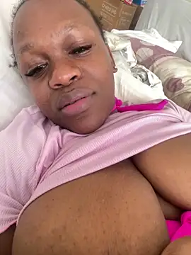 Boneca25 online show from 03/02/25, 09:21