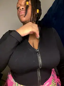 Boneca25 online show from 01/13/26, 06:46